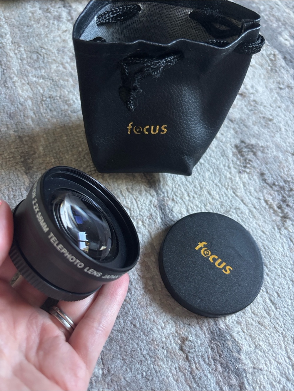 Focus Hi Definition 2.2x58mm Telephoto Lens + Case